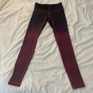 Lulu leggings fair condition